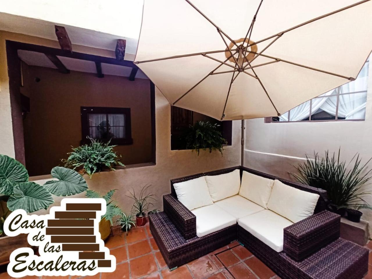 Casa De Las Escaleras Pátzcuaro Екстериор снимка