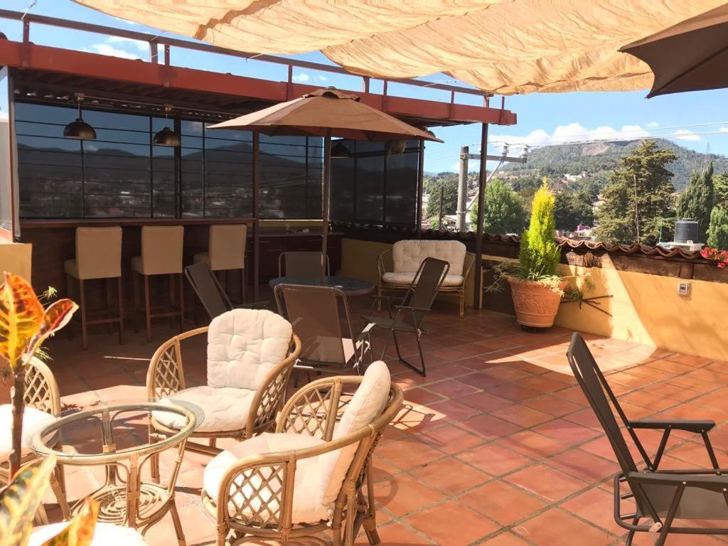 Casa De Las Escaleras Pátzcuaro Екстериор снимка